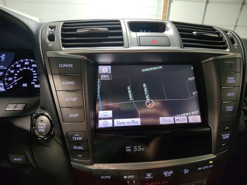 Used 2012 Lexus LS 460 AWD image 34