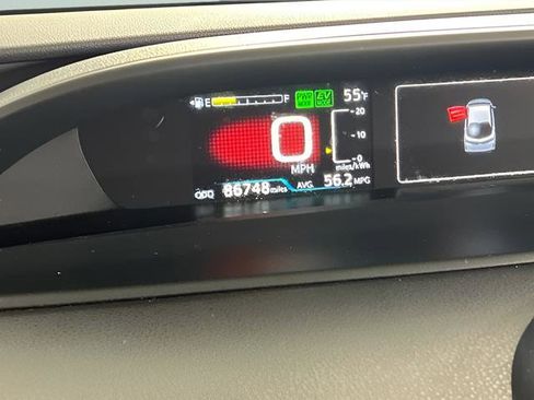 Used 2021 Toyota Prius Prime XLE w/ Carpet Mat Package (TMS) image 3