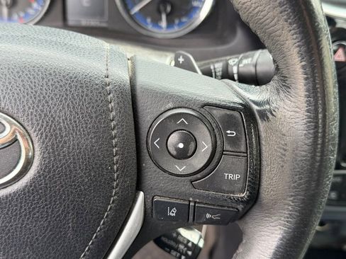 Used 2017 Toyota Corolla SE w/ Carpet Mat Package (TMS) image 21