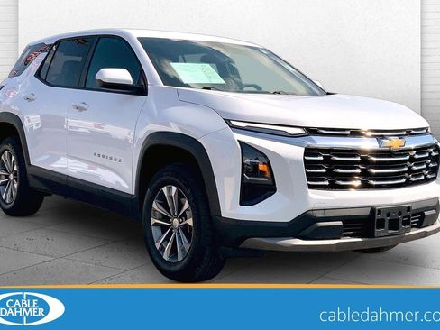 Used 2025 Chevrolet Equinox LT image 1