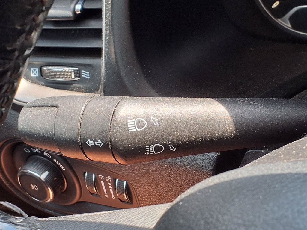 Used 2022 Jeep Renegade Limited AWD/4WD image 22