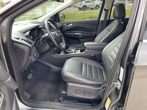 Used 2017 Ford Escape Titanium w/ Equipment Group 301A image 11