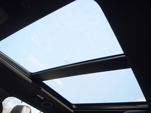 Used 2020 Ford Explorer ST w/ Premium Technology Package image 19