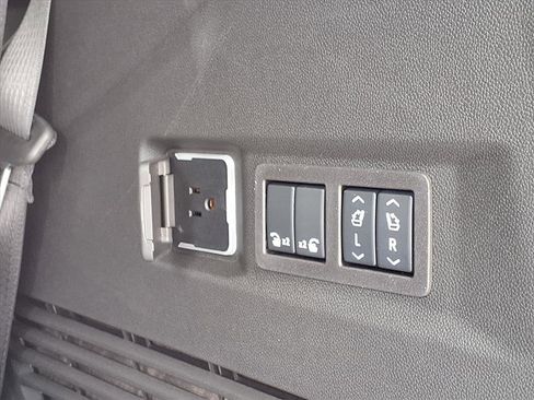 New 2025 Chevrolet Tahoe Premier image 7