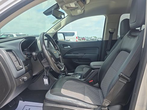 Used 2016 Chevrolet Colorado Z71 RWD image 4