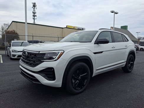 New 2026 Volkswagen Atlas Cross Sport SEL R-Line AWD/4WD image 2