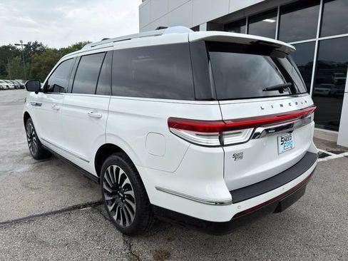 Used 2023 Lincoln Navigator Black Label AWD/4WD image 5