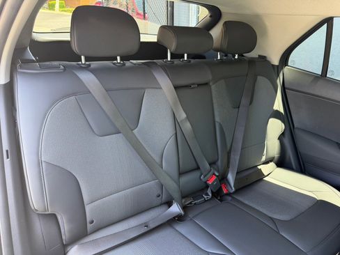 Used 2024 Kia Niro Wind FWD image 41