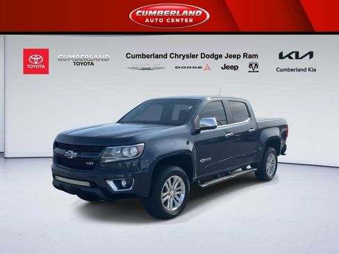 Used 2018 Chevrolet Colorado Z71 w/ Centennial Edition image 4