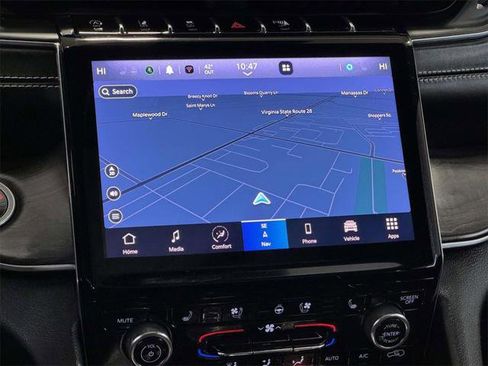 Certified 2021 Jeep Grand Cherokee L Overland w/ Luxury Tech Group IV image 23