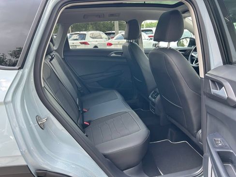 New 2026 Volkswagen Taos SE FWD image 43