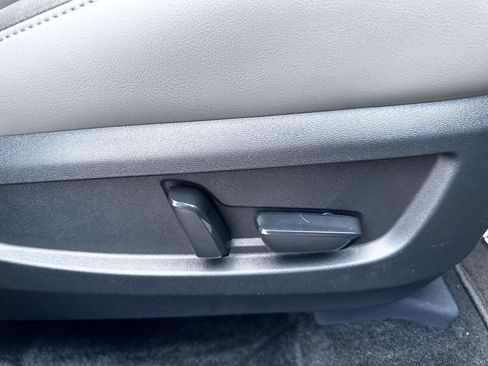 Certified 2024 INFINITI QX50 Luxe image 39