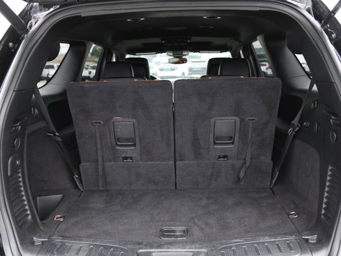 Used 2019 Dodge Durango R/T w/ Trailer Tow Group IV RWD image 11