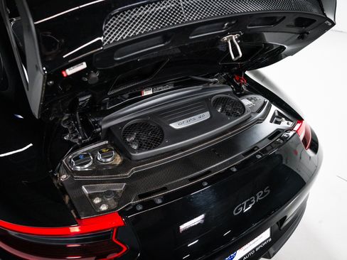 Used 2019 Porsche 911 GT3 RS w/ Weissach Package RWD image 32