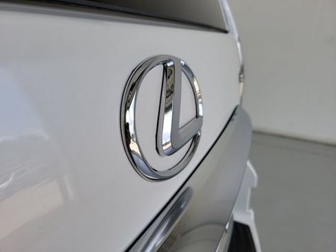 Used 2019 Lexus GX 460 Luxury AWD/4WD image 9