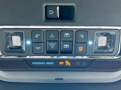 Used 2025 Ford F150 Raptor image 35