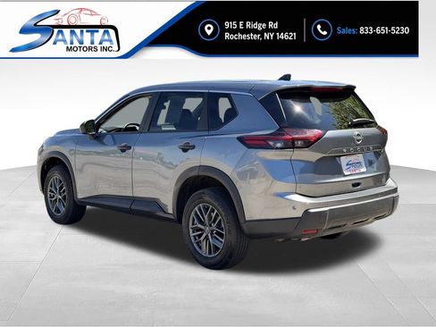 Used 2024 Nissan Rogue S FWD image 13