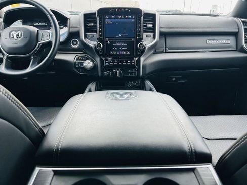 Used 2023 RAM 1500 Laramie AWD/4WD image 23