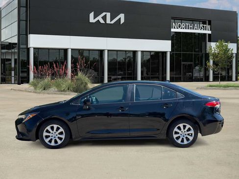 Used 2023 Toyota Corolla LE FWD image 8