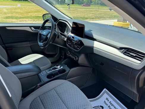 Certified 2021 Ford Escape SE FWD image 14