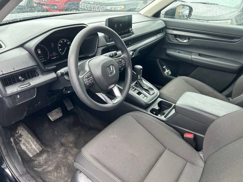 Used 2025 Honda CR-V LX image 7