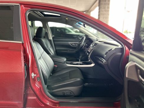 Used 2015 Nissan Altima 3.5 SL FWD image 53