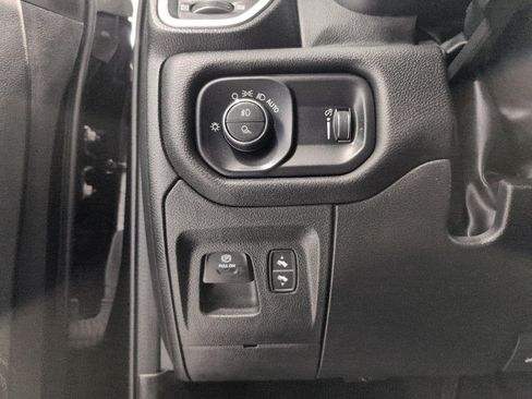 Used 2023 RAM 1500 Big Horn AWD/4WD image 11