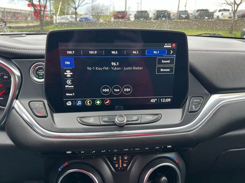 Used 2023 Chevrolet Blazer LT image 33