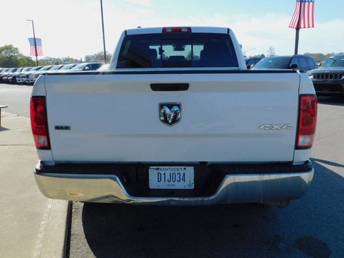 Used 2020 RAM 1500 Classic SLT image 7