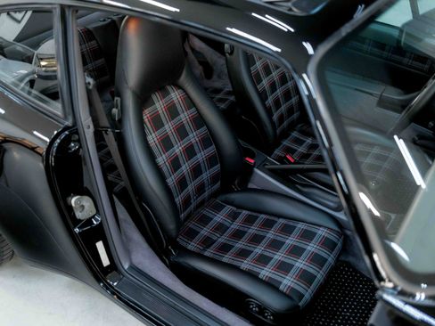 Used 1996 Porsche 911 Carrera image 72