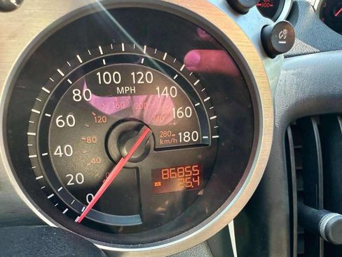 Used 2013 Nissan 370Z Coupe image 14