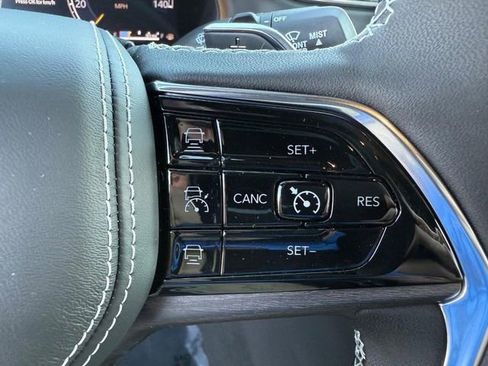 New 2025 Jeep Grand Cherokee Overland w/ Luxury Tech Group IV image 22