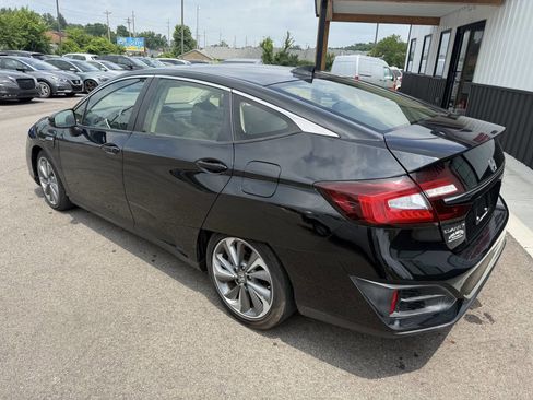 Used 2019 Honda Clarity Touring image 10