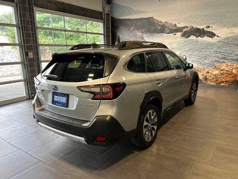 Used 2024 Subaru Outback Limited AWD/4WD image 33