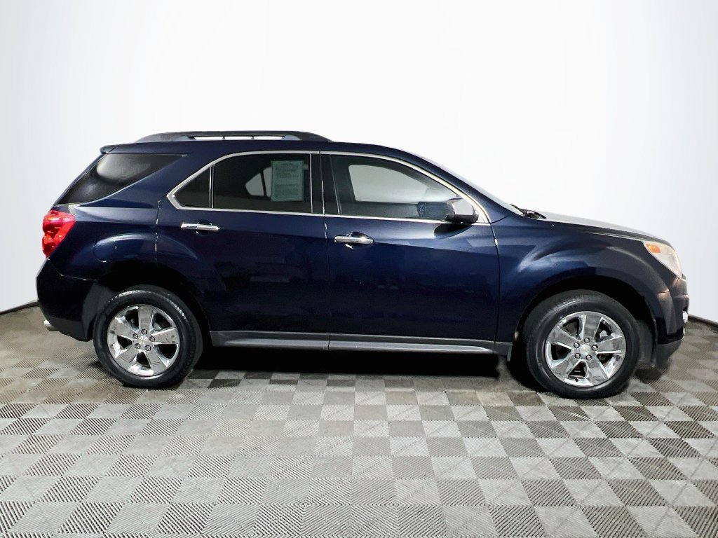 Used 2015 Chevrolet Equinox LT w/ Chrome Appearance Package AWD/4WD image 8