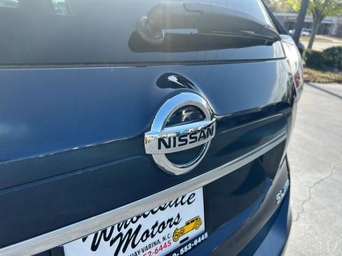 Used 2016 Nissan Rogue SL w/ SL Premium Package image 32