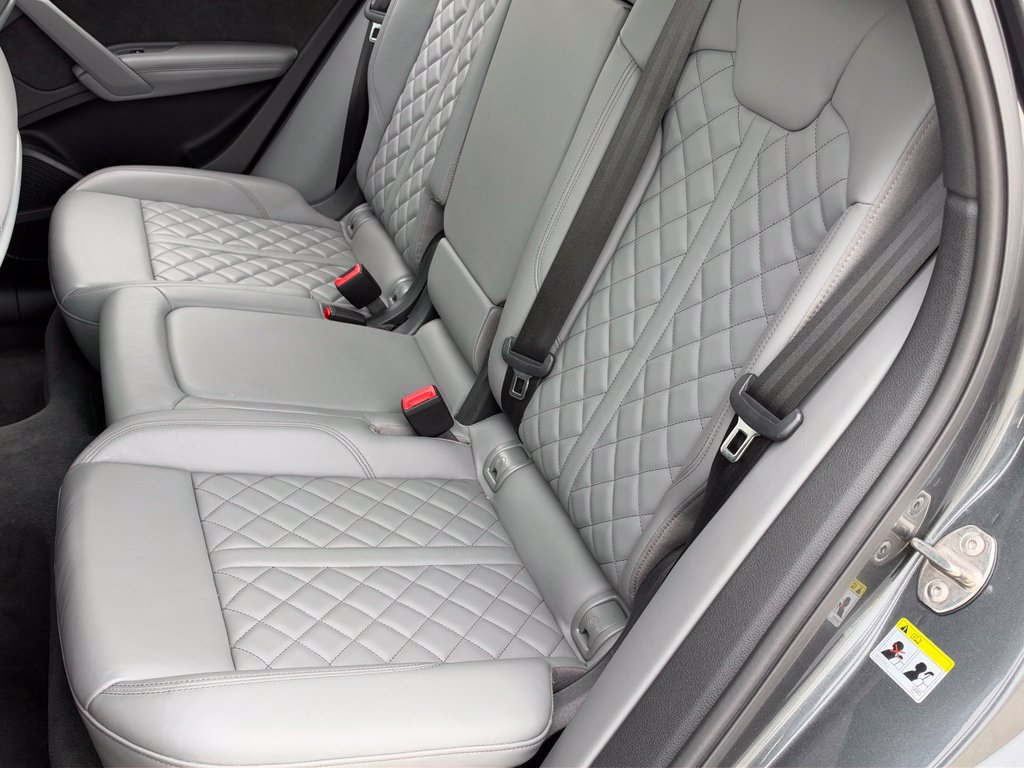 Used 2020 Audi SQ5 Prestige w/ Prestige Package AWD/4WD image 20