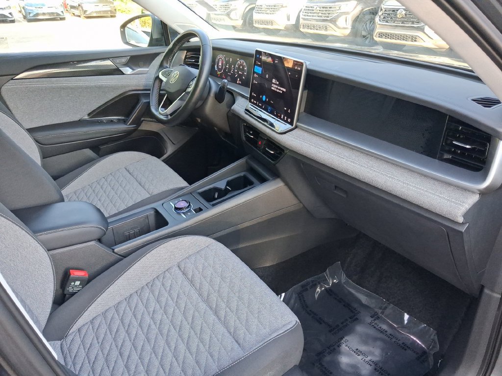 Certified 2026 Volkswagen Tiguan S FWD image 23
