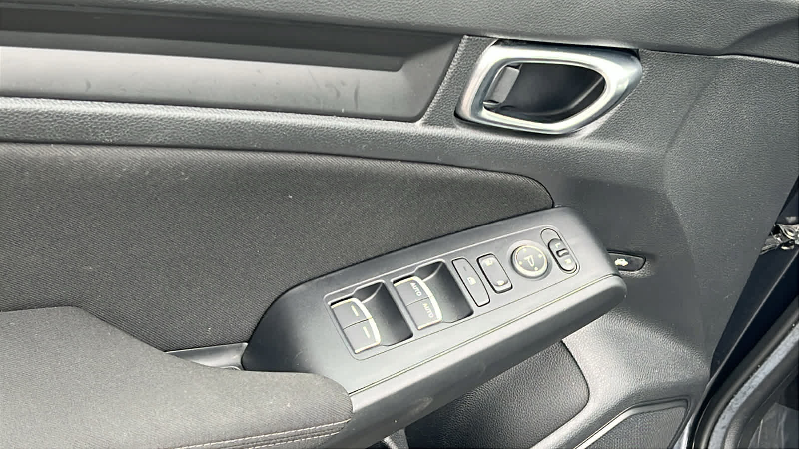 Used 2025 Honda Civic LX image 22