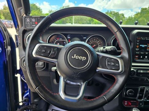 Used 2020 Jeep Wrangler Unlimited Rubicon w/ Quick Order Package 28Y Recon AWD/4WD image 21