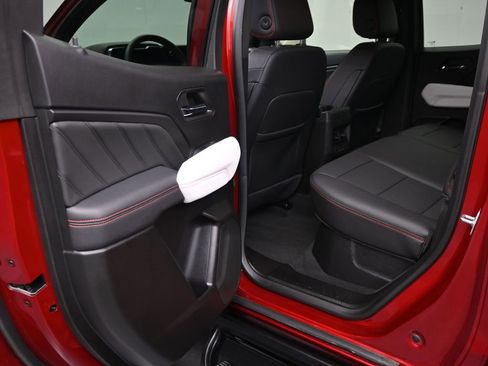 Used 2024 GMC Canyon AT4X image 12