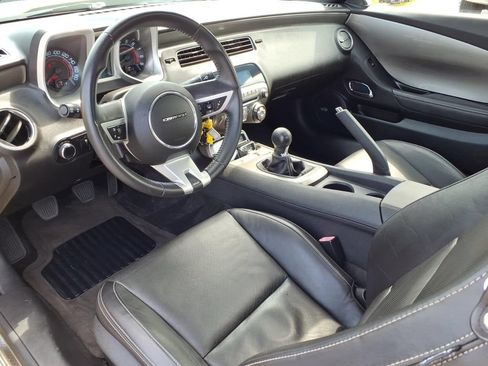 Used 2010 Chevrolet Camaro SS w/ RS Package RWD image 12