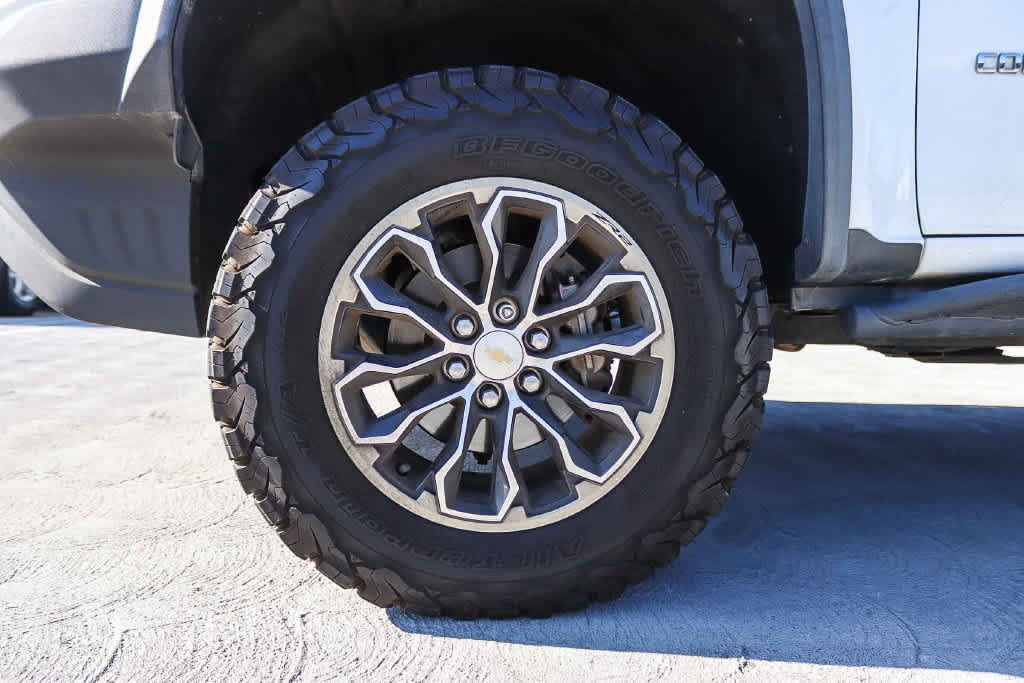 Used 2018 Chevrolet Colorado ZR2 AWD/4WD image 11