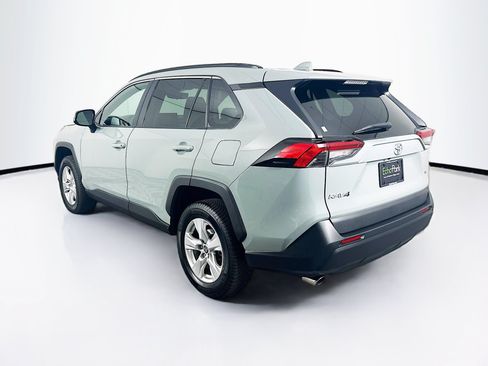 Used 2021 Toyota RAV4 XLE FWD image 5