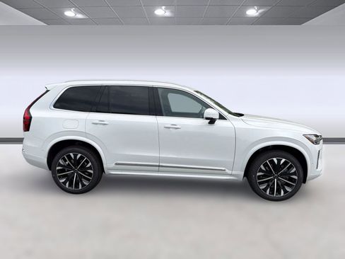 New 2026 Volvo XC90 B6 Plus w/ Protection Package Premier image 8