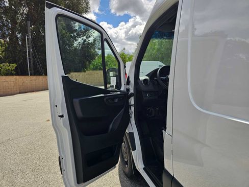 New 2026 Mercedes-Benz Sprinter 2500 image 19