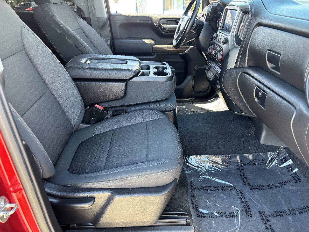 Used 2021 Chevrolet Silverado 1500 LT w/ Bed Protection Package AWD/4WD image 9