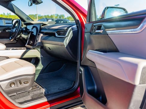 Used 2024 GMC Acadia Elevation w/ Black Edition image 12