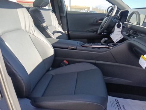 New 2026 Toyota Crown XLE image 30