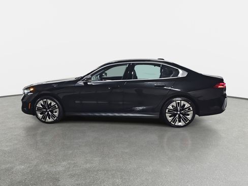 New 2026 BMW 530i xDrive 530i xDrive w/ Premium Package image 7